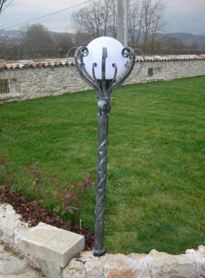  Lampadaire de jardin