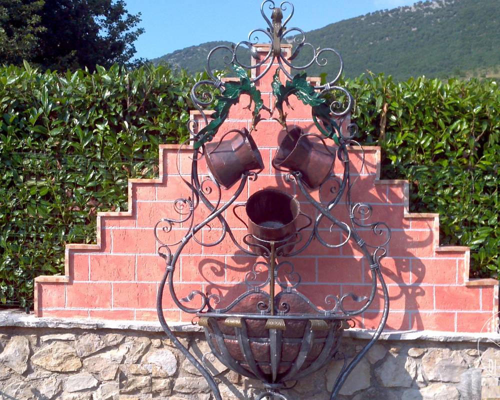 Fontaine en fer forgé