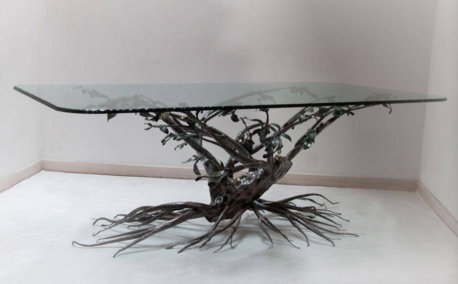 Table en fer forgé